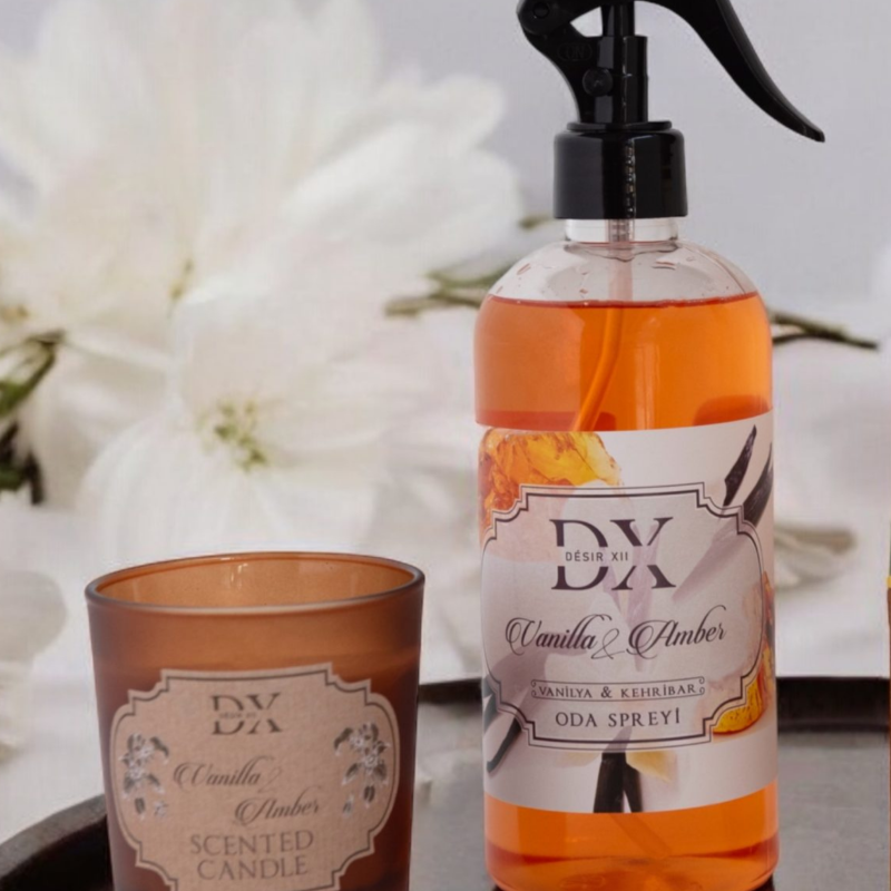 DX VANİLYA AMBER SPREY + VANİLYA AMBER KOKULU MUM + VANİLYA BAMBU ÇUBUKLU ODA KOKUSU 3LÜ SET